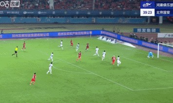 半场：河南1-0国安，钟义浩百场破门，曹永竞射中横梁